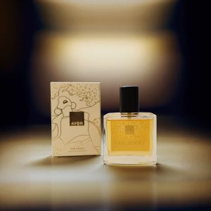 Perfume far away tradicional