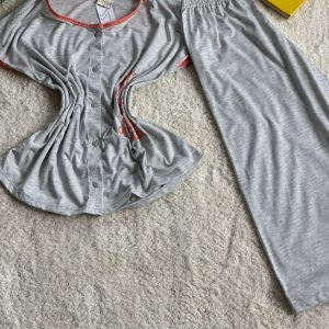 Pijama cinza (T: P-S)