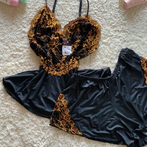 Lingerie preto com detalhes de renda laranja (T: GG-XL)