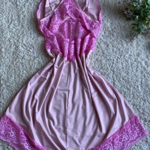 Pijama ou baby doll Malú Confort (rosa nude com detalhes de renda ) T: G/L